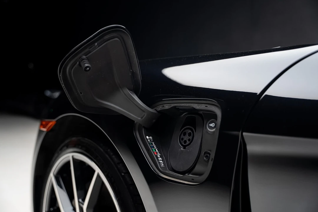 2023 Porsche 718 Cayman - Image 23 of 31