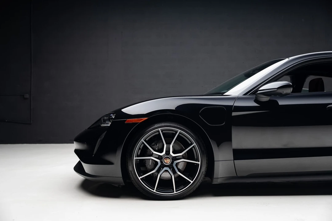 2023 Porsche 718 Cayman - Image 18 of 31