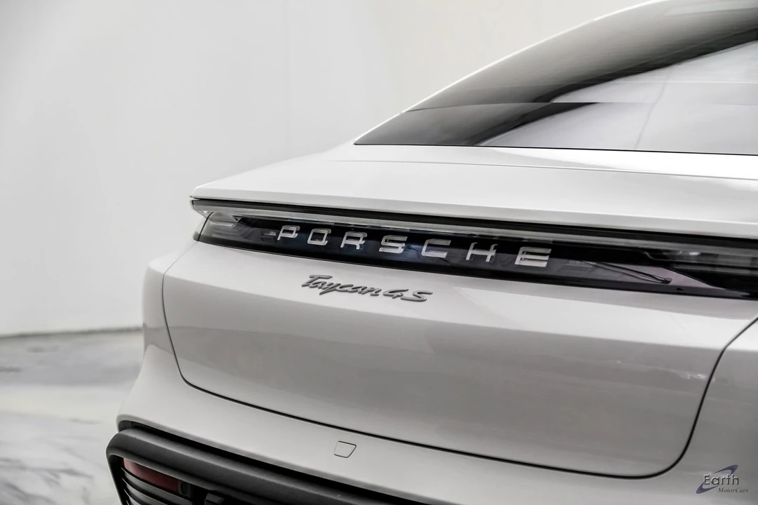 2023 Porsche 718 Cayman - Image 14 of 31