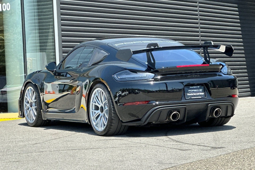 2023 Porsche 718 Cayman GT4 RS - Image 3 of 31