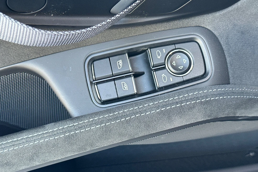 2023 Porsche 718 Cayman GT4 RS - Image 13 of 31