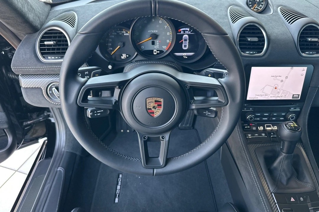 2023 Porsche 718 Cayman GT4 RS - Image 15 of 31