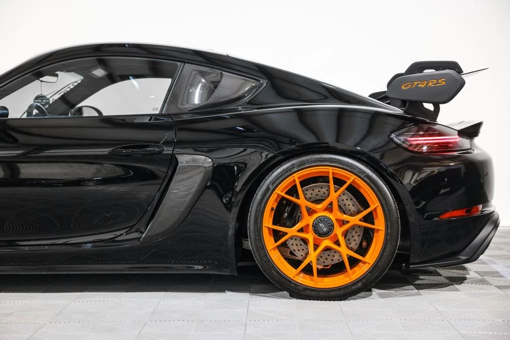 2023 Porsche 718 Cayman GT4 RS - Image 18 of 31