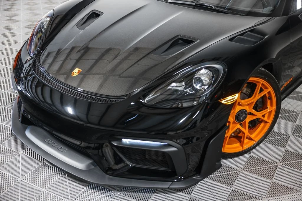 2023 Porsche 718 Cayman GT4 RS - Image 14 of 31