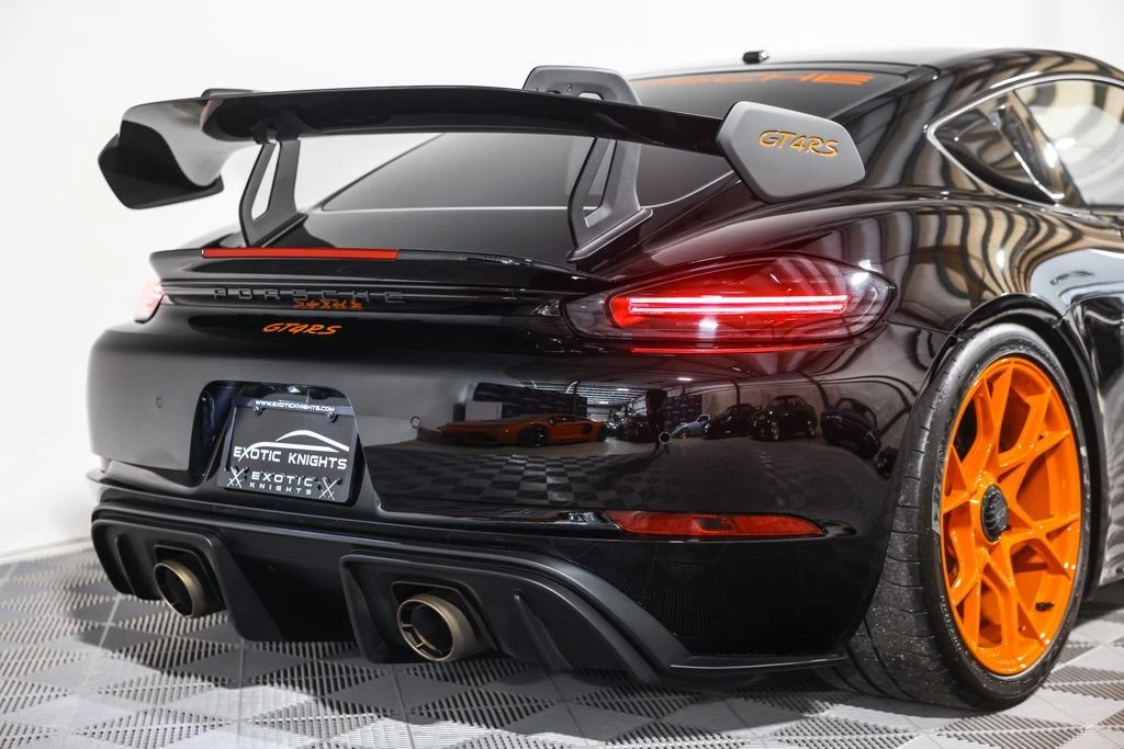 2023 Porsche 718 Cayman GT4 RS - Image 10 of 31