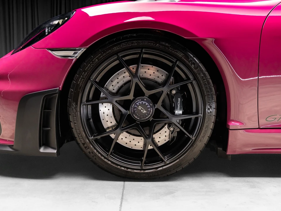 2023 Porsche 718 Cayman GT4 RS - Image 21 of 31