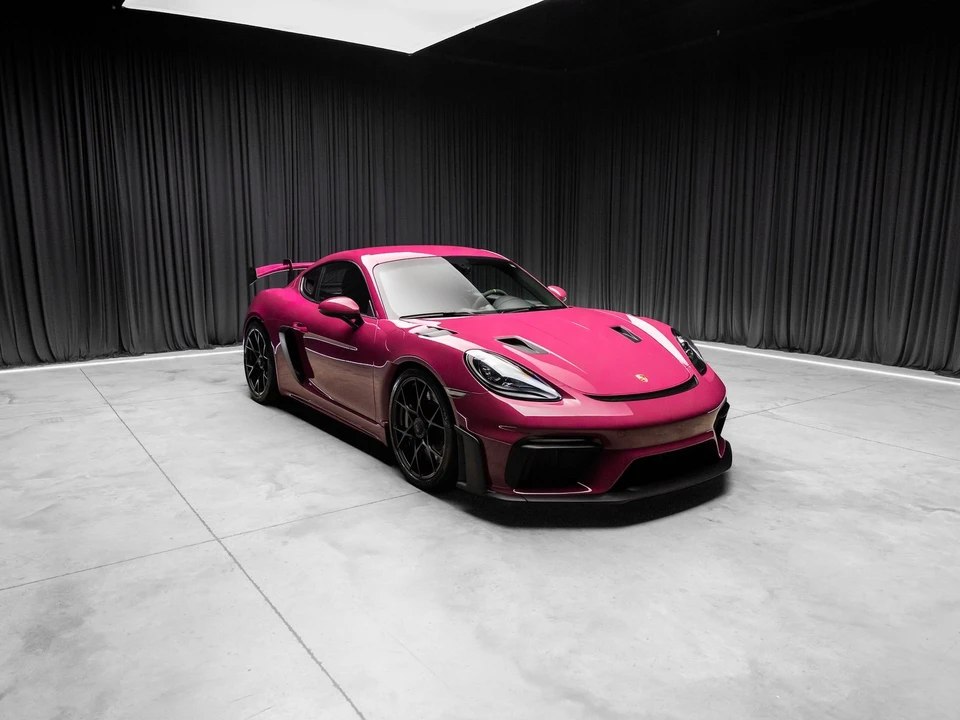 2023 Porsche 718 Cayman GT4 RS - Image 2 of 31