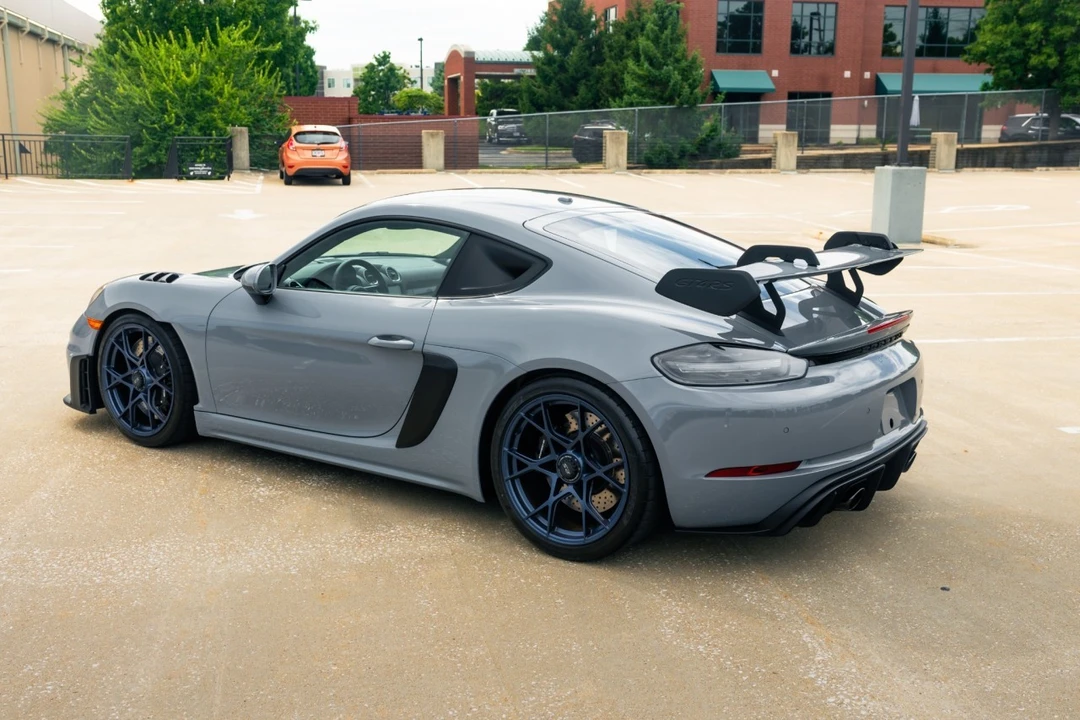 2023 Porsche 718 Cayman GT4 RS - Image 5 of 31