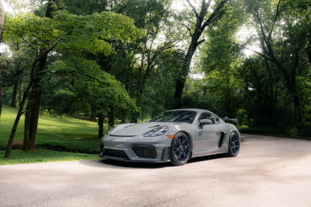 2023 Porsche 718 Cayman GT4 RS - Image 11 of 31