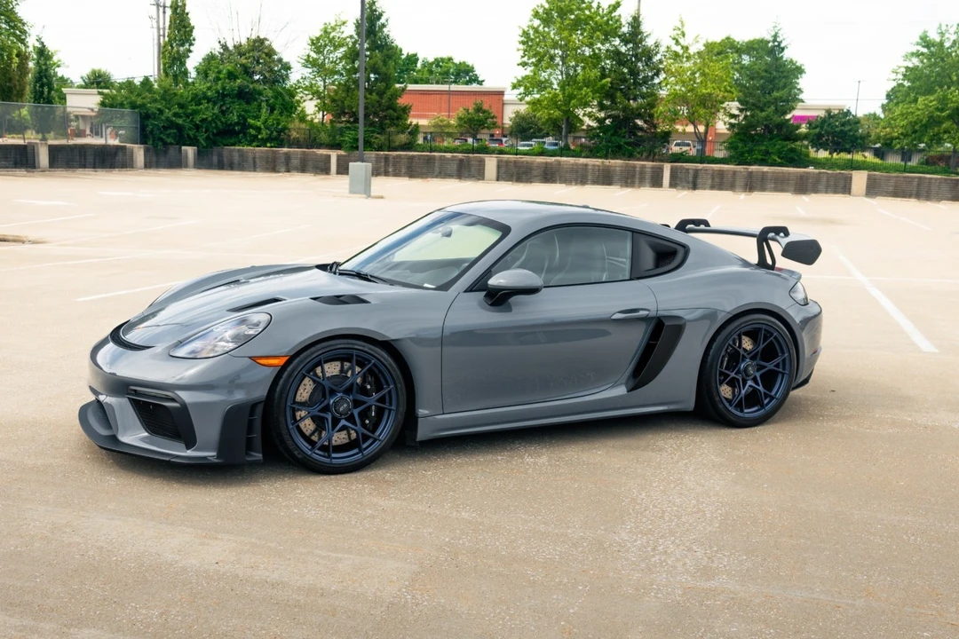 2023 Porsche 718 Cayman GT4 RS - Image 3 of 31