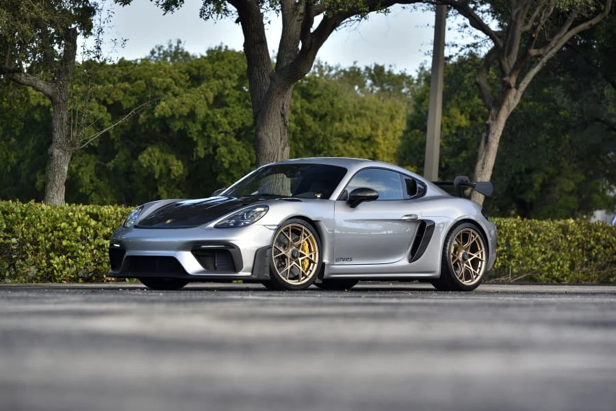 2023 Porsche 718 Cayman GT4 RS - Image 10 of 31