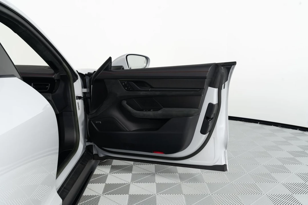 2023 Porsche 718 Cayman GTS 4.0 - Image 17 of 31