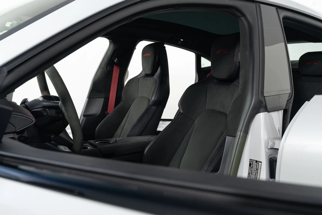 2023 Porsche 718 Cayman GTS 4.0 - Image 12 of 31