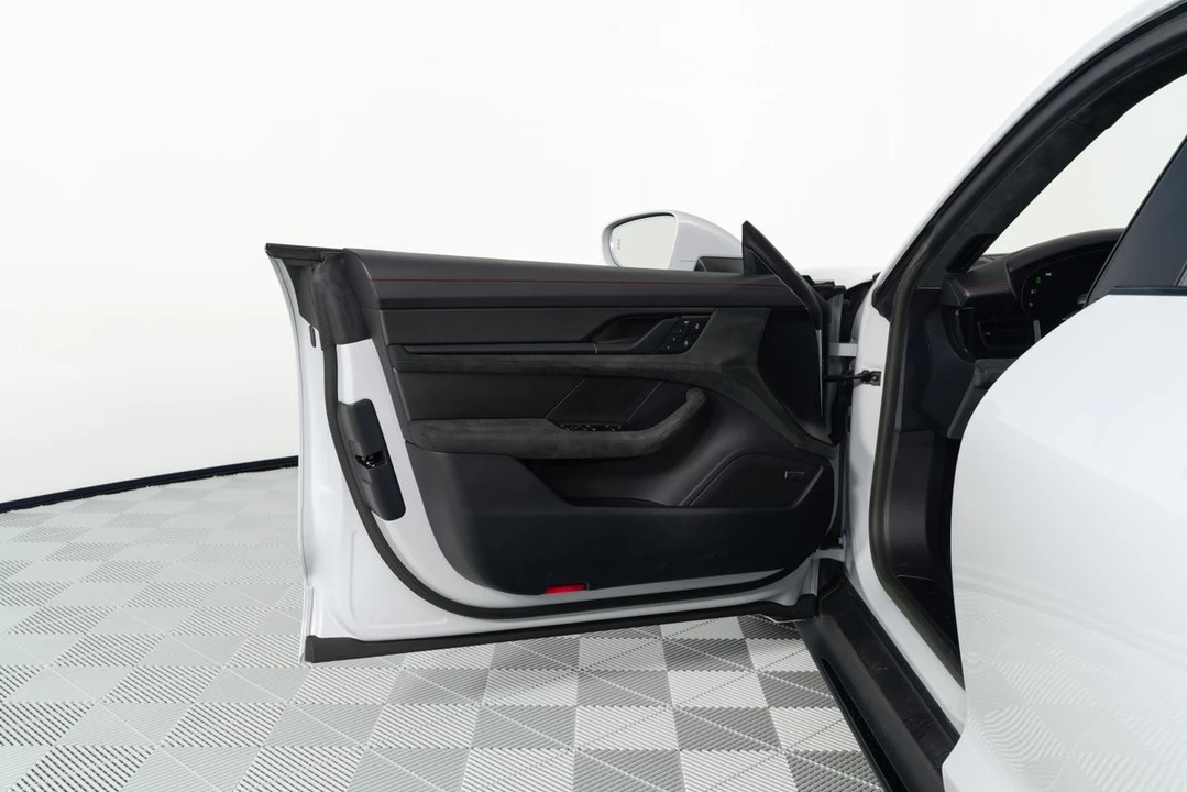 2023 Porsche 718 Cayman GTS 4.0 - Image 9 of 31