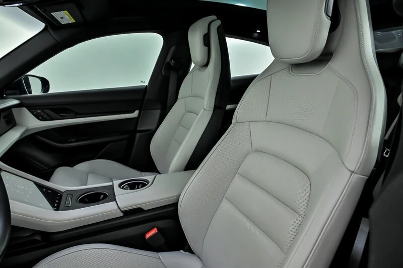 2023 Porsche 718 Cayman - Image 17 of 31