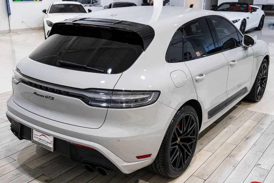 2023 Porsche Macan GTS - Image 5 of 17