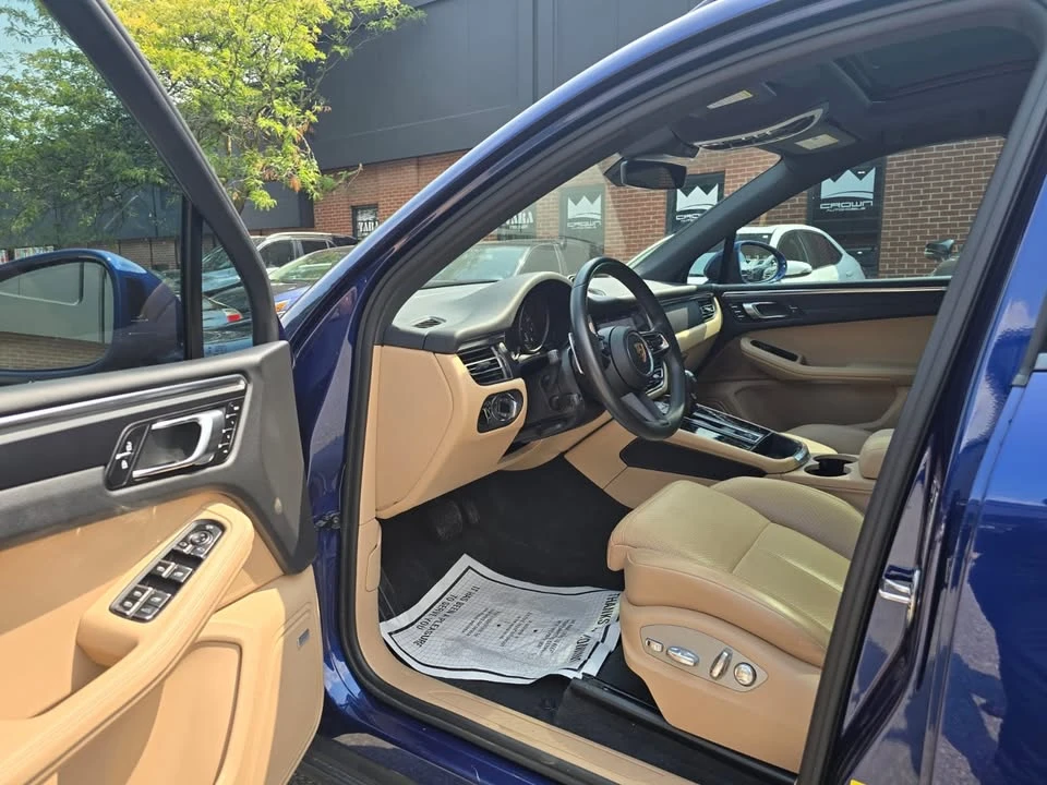 2023 Porsche Macan T - Image 10 of 19