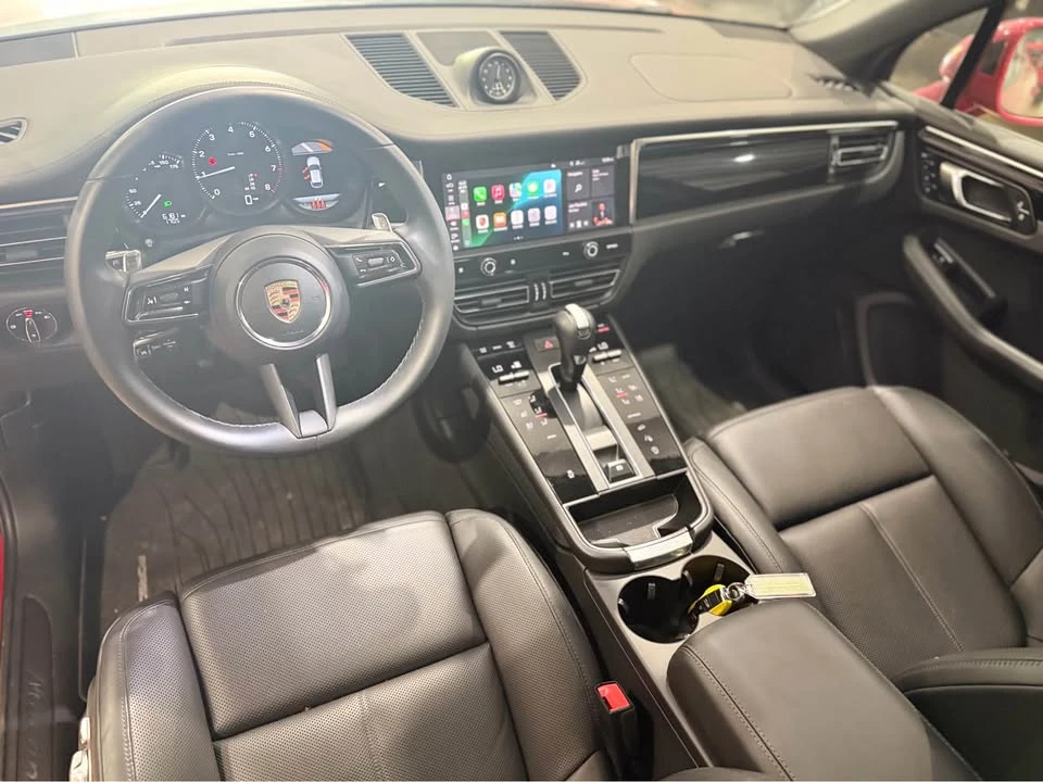 2023 Porsche Macan - Image 17 of 17