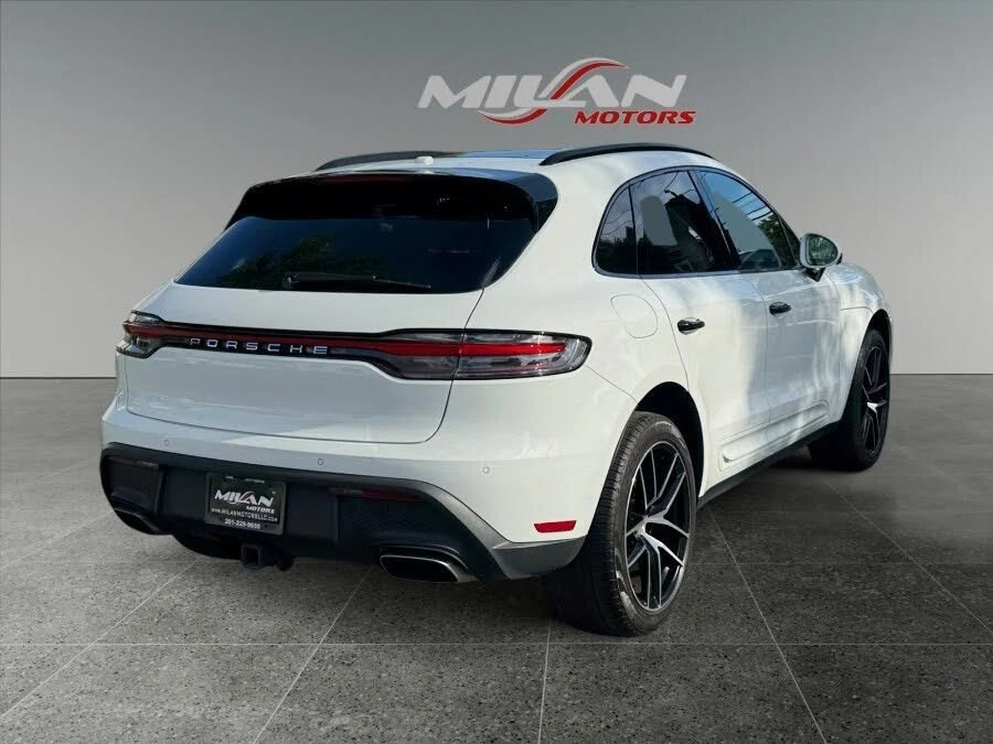 2023 Porsche Macan T - Image 5 of 20