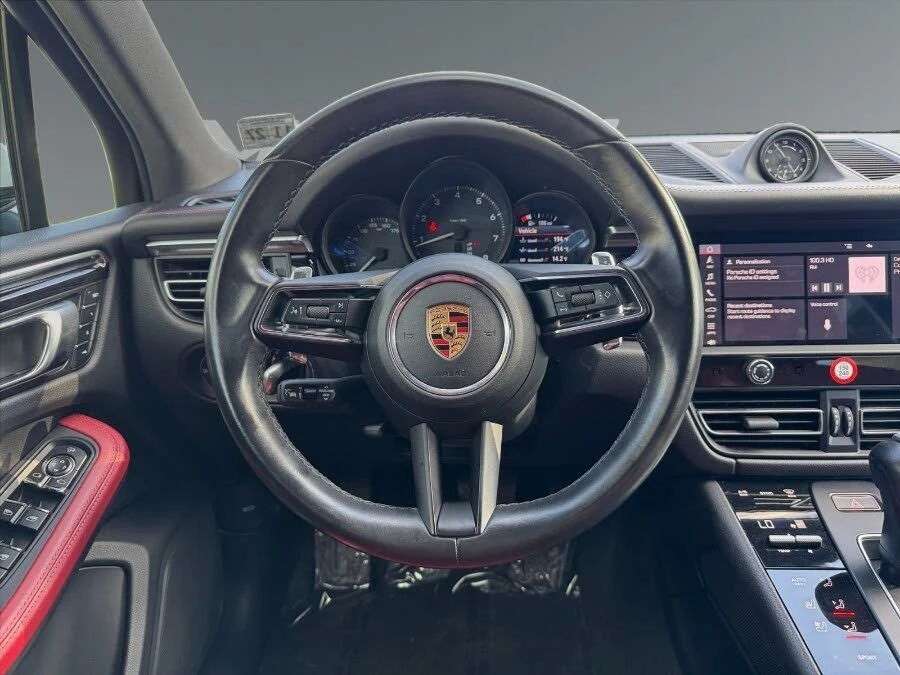2023 Porsche Macan T - Image 12 of 20