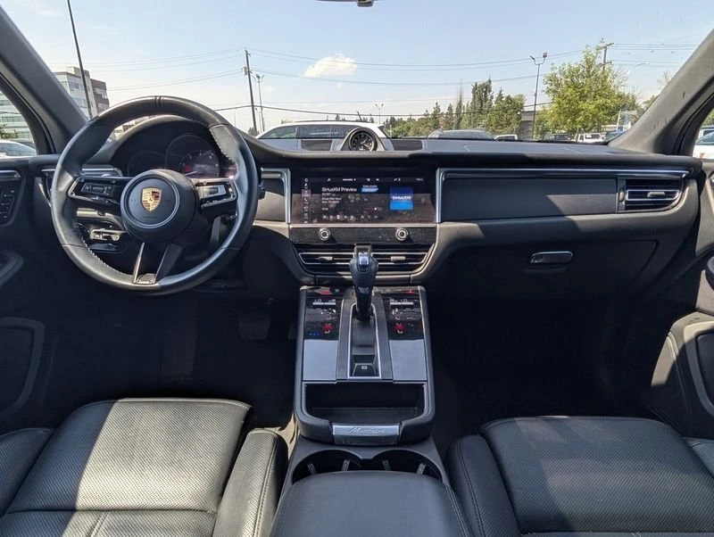 2023 Porsche Macan T - Image 18 of 20