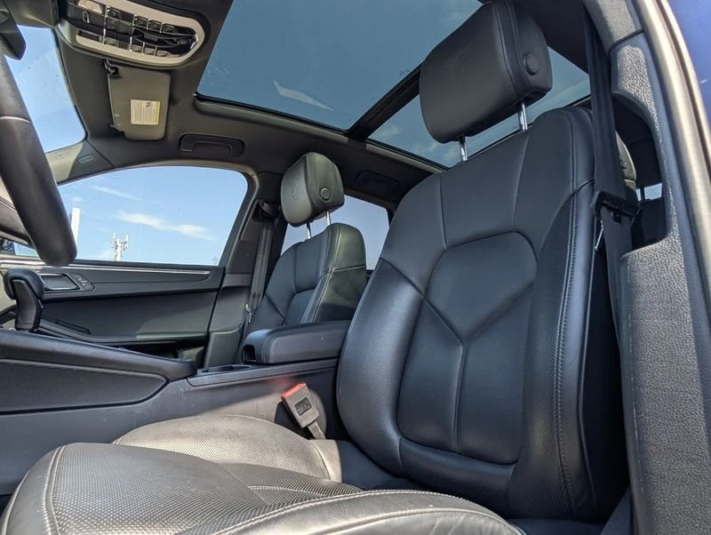 2023 Porsche Macan T - Image 13 of 20