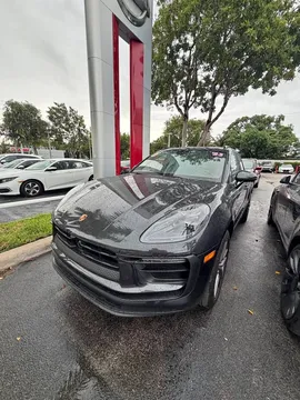 2023 Porsche Macan AWD
