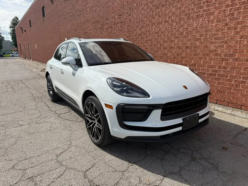 2023 Porsche Macan T - Image 4 of 15