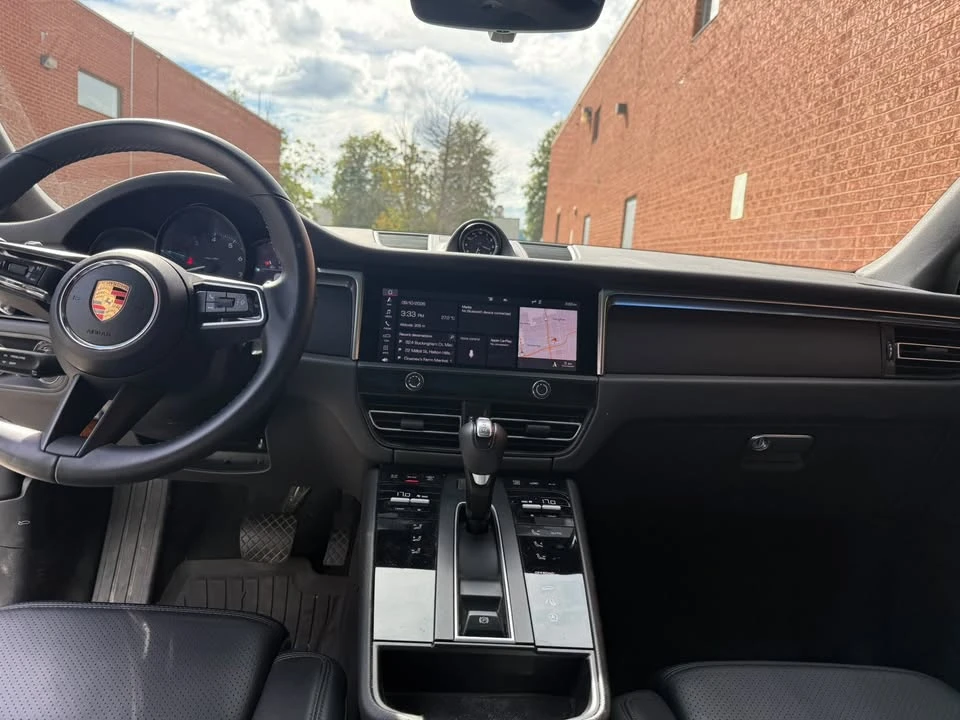 2023 Porsche Macan T - Image 7 of 15