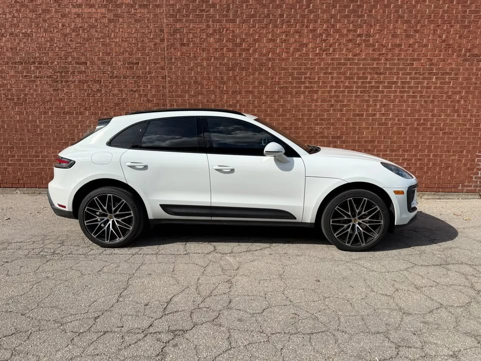 2023 Porsche Macan T - Image 5 of 15