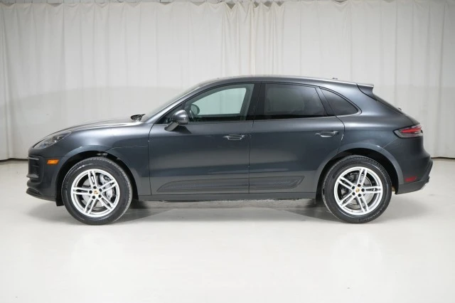 2023 Porsche Macan - Image 2 of 21