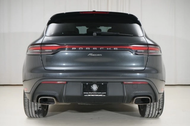 2023 Porsche Macan - Image 21 of 21