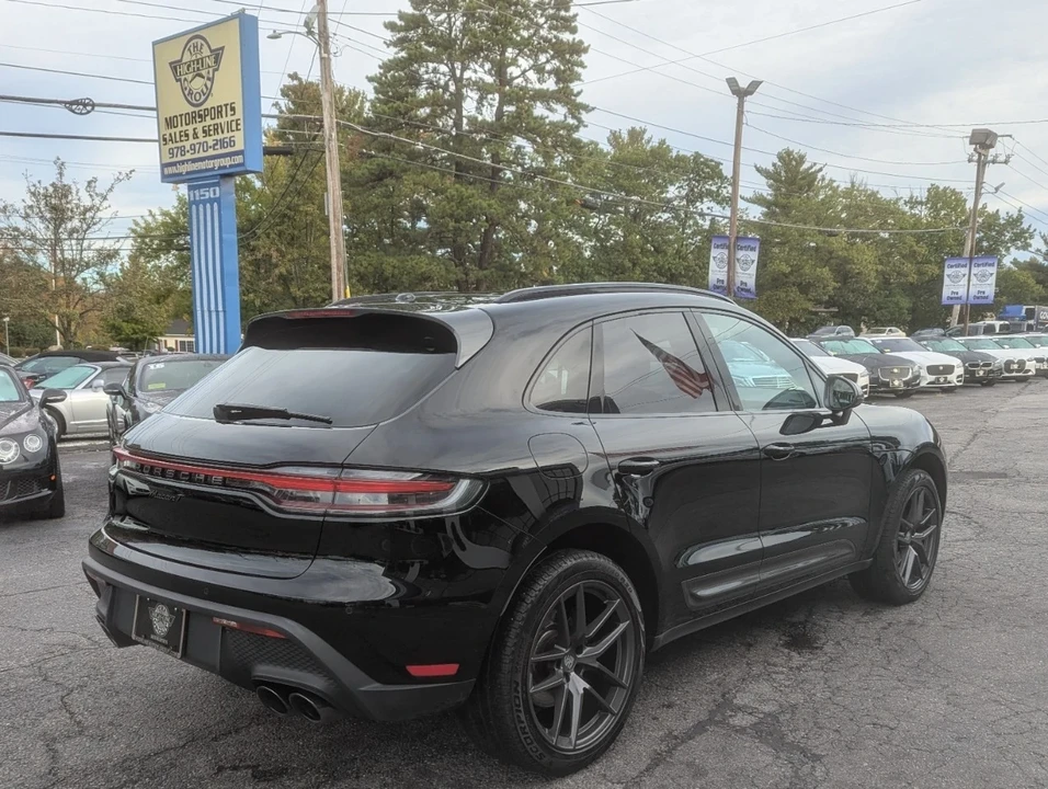 2023 Porsche Macan - Image 7 of 21