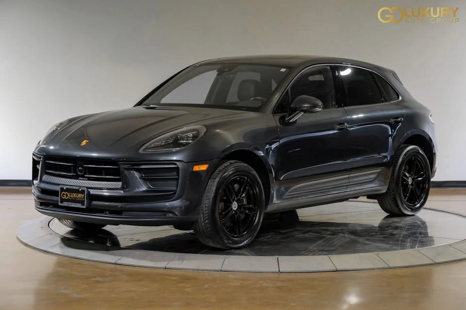 2023 Porsche Macan - Image 8 of 20