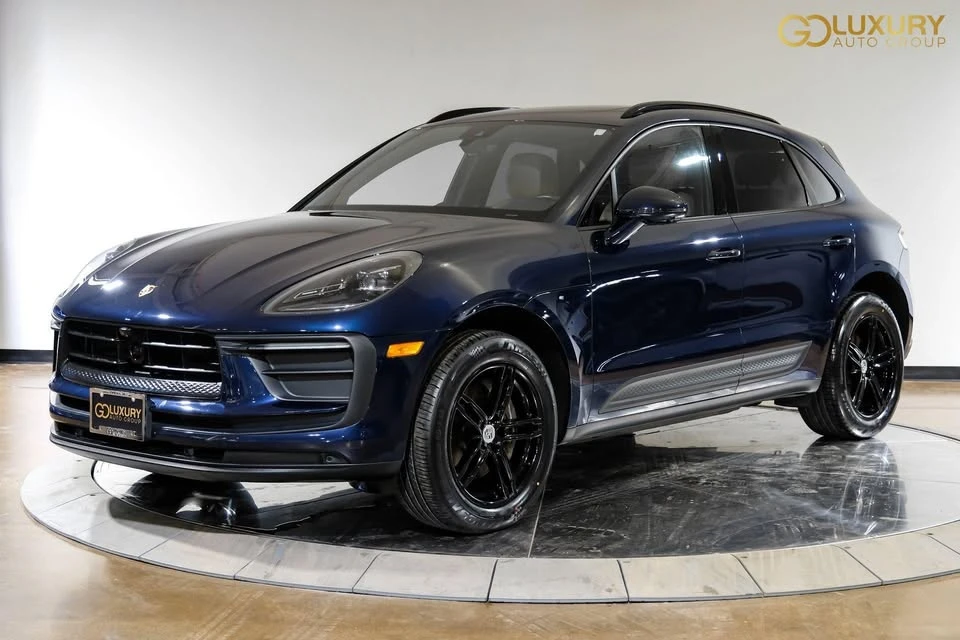 2023 Porsche Macan - Image 7 of 20