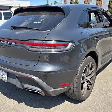 2023 Porsche Macan Base