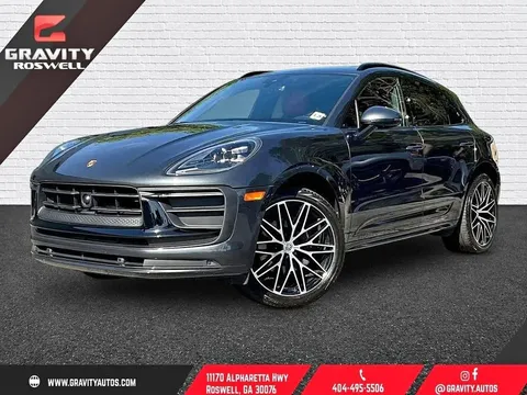 2023 Porsche Macan Base
