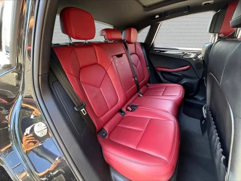 2023 Porsche Macan - Image 20 of 20