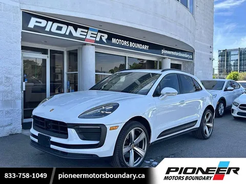 2023 Porsche Macan Base