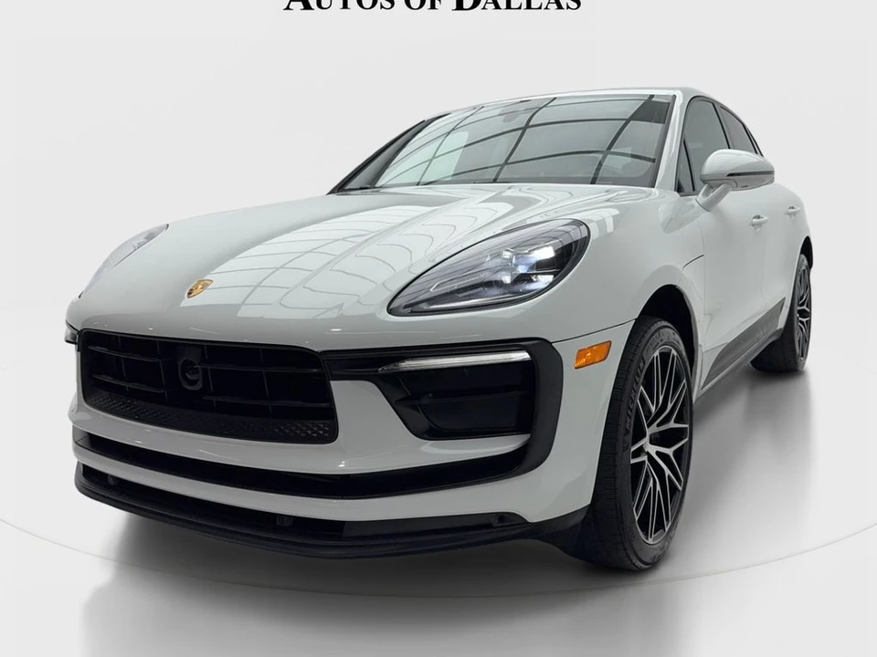 2023 Porsche Macan - Image 4 of 31