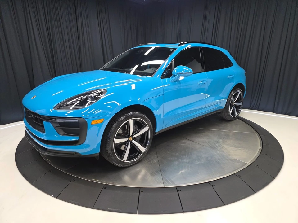 2023 Porsche Macan - Image 7 of 21
