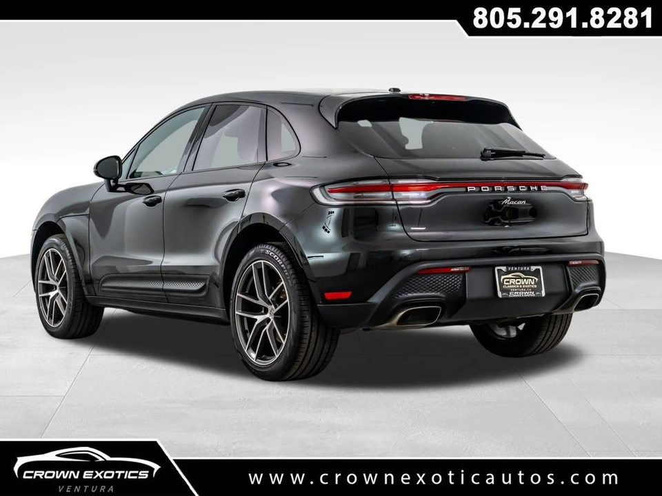 2023 Porsche Macan T - Image 5 of 12