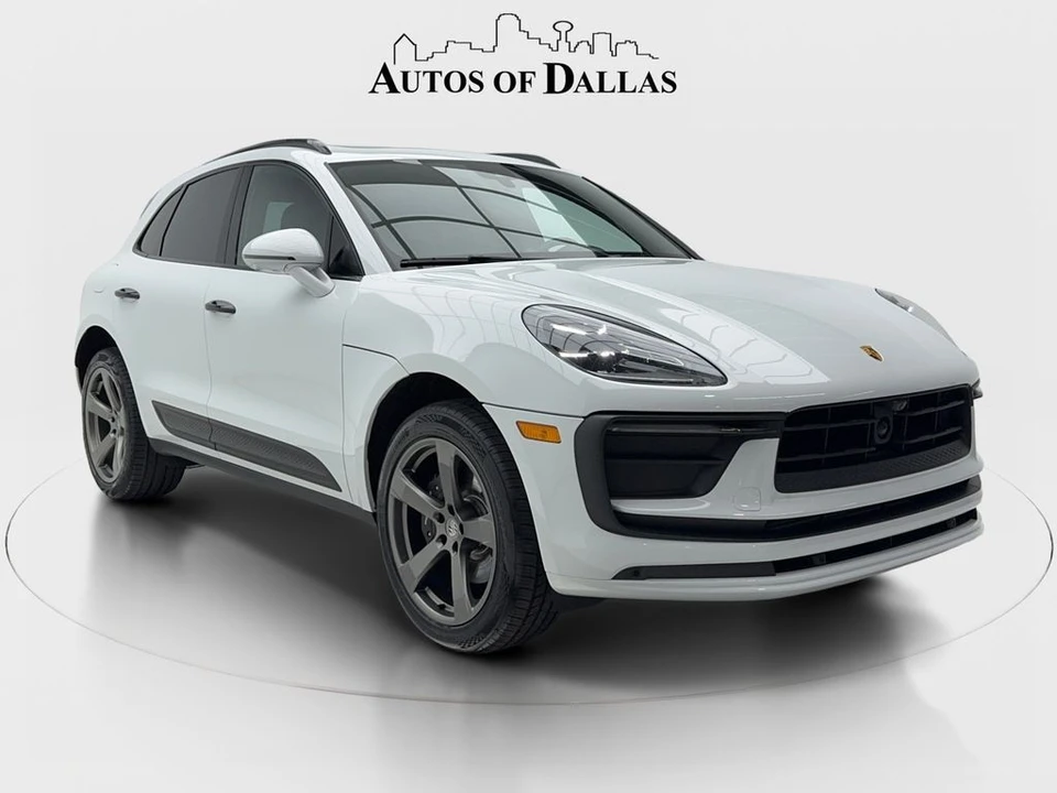 2023 Porsche Macan - Image 2 of 21