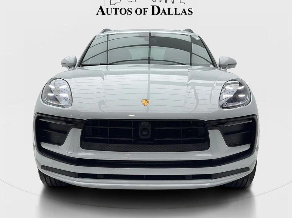 2023 Porsche Macan - Image 4 of 21