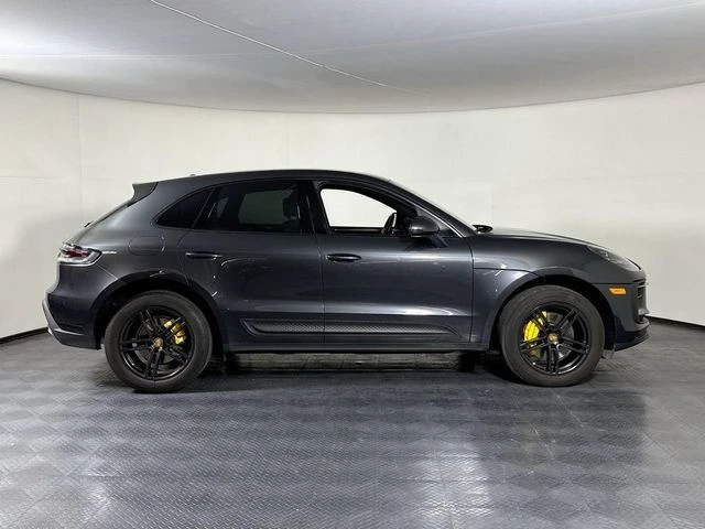 2023 Porsche Macan - Image 8 of 20