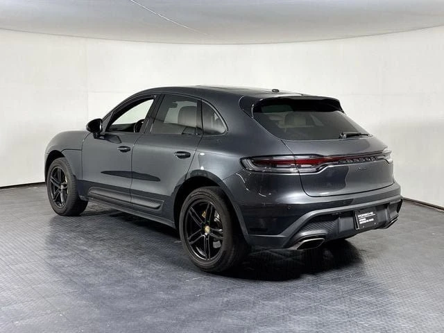2023 Porsche Macan - Image 3 of 20