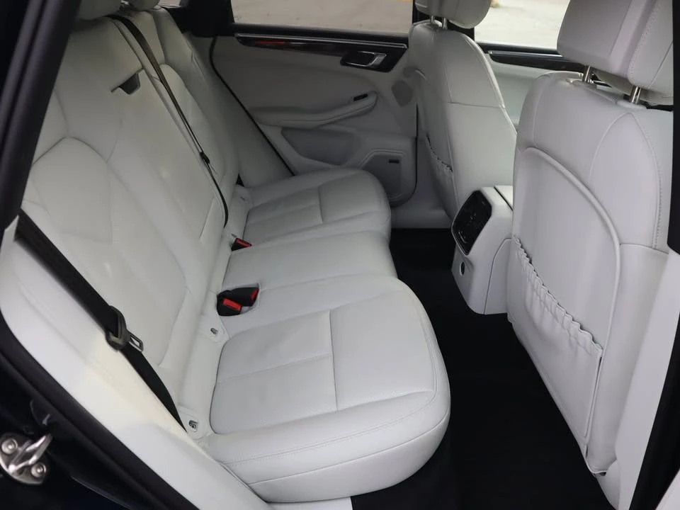 2023 Porsche Macan GTS - Image 14 of 19
