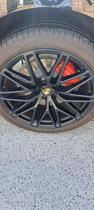 2023 Porsche Macan GTS - Image 5 of 12