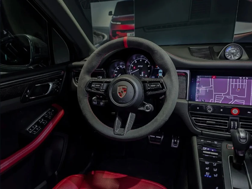 2023 Porsche Macan GTS - Image 9 of 13