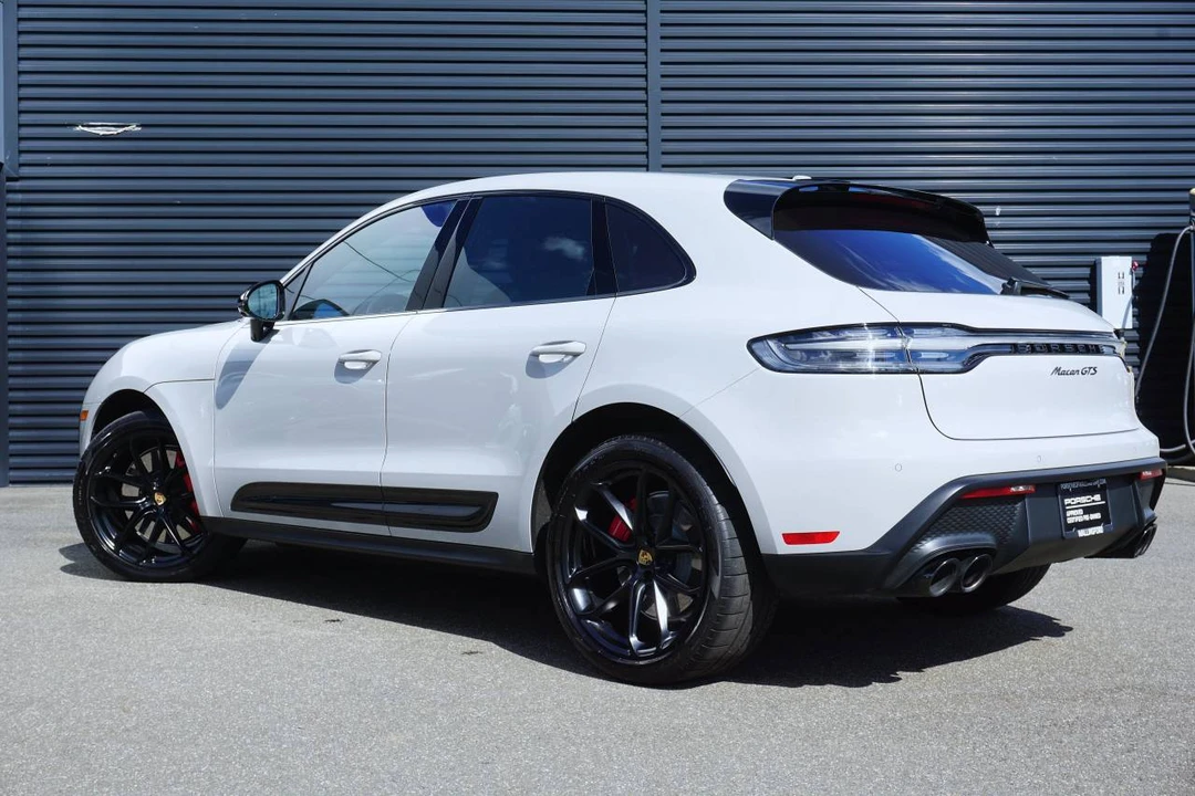 2023 Porsche Macan GTS - Image 3 of 5